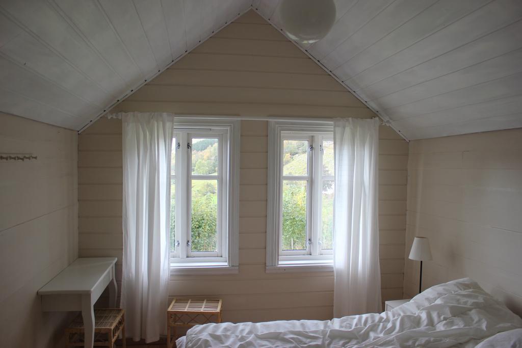 Hoiland Gard Gardshotellet Hjelmeland 部屋 写真